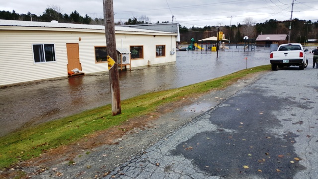 water level near pizza place