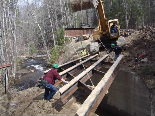 North Lary Rd Bridge