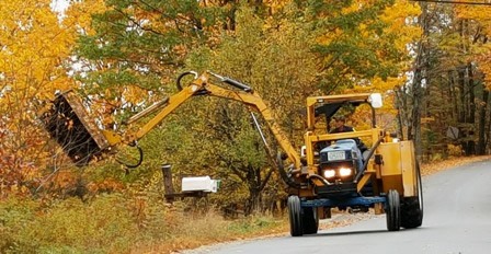 roadside mower
