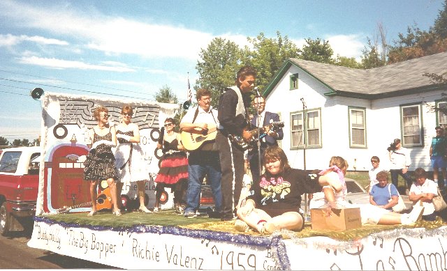 "la bamba" parade float