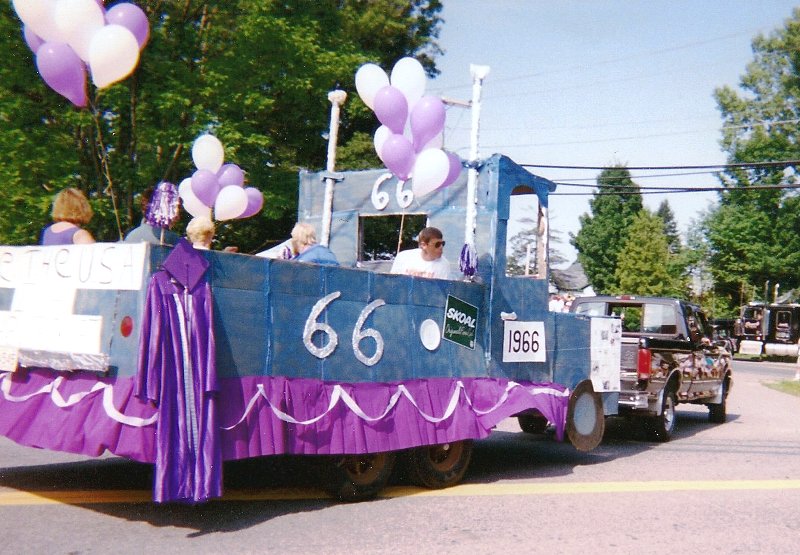 back of alumni float that looks like a truck