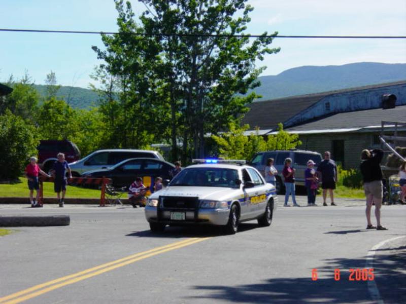 police car leading parade