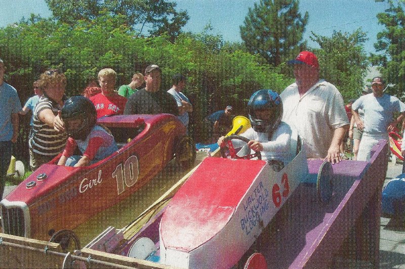 soap box derby cars load in the starting chute