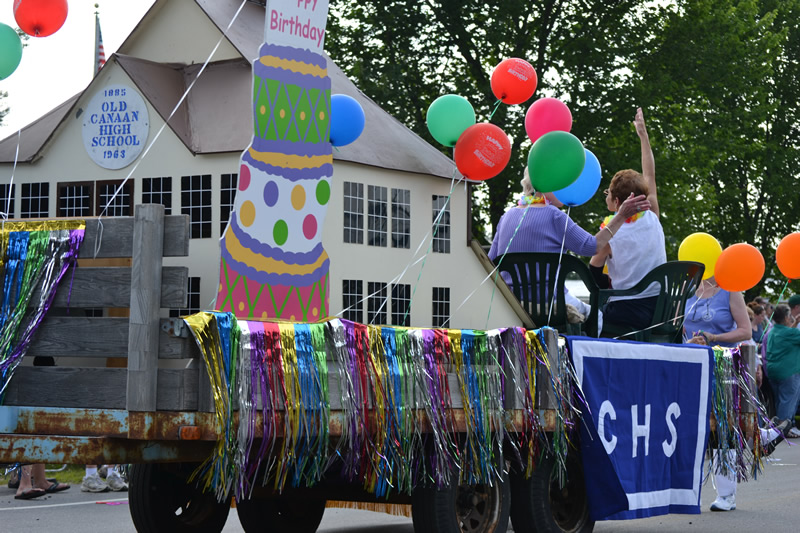 alumni float