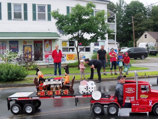 mini semi truck with checkers game